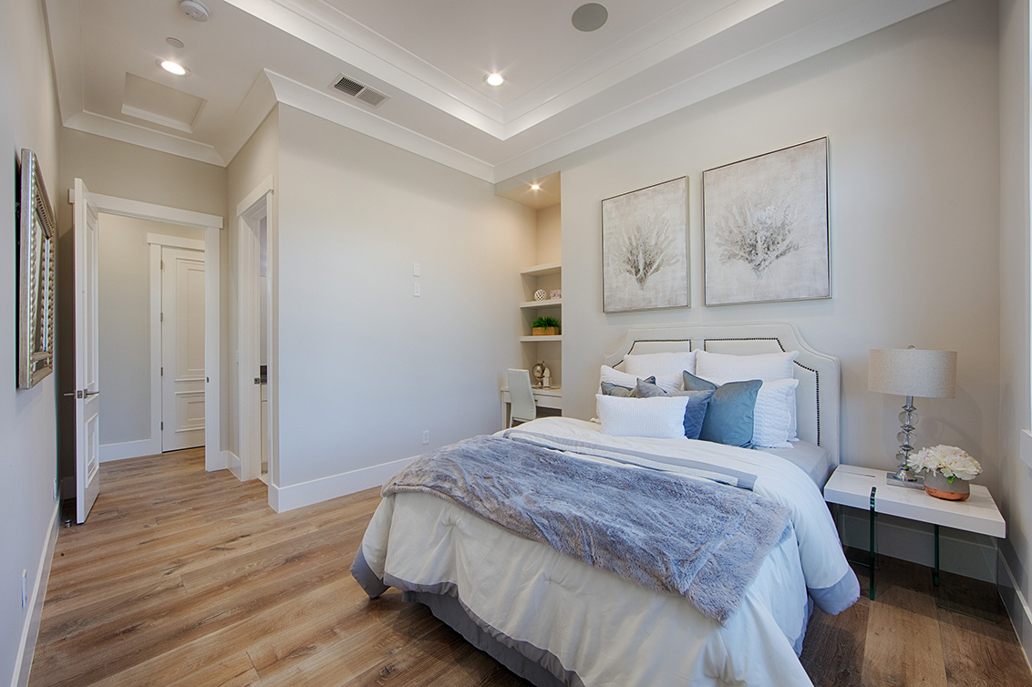 Bedroom 2 (D) picture - 686 Spargur Dr, Los Altos 94022