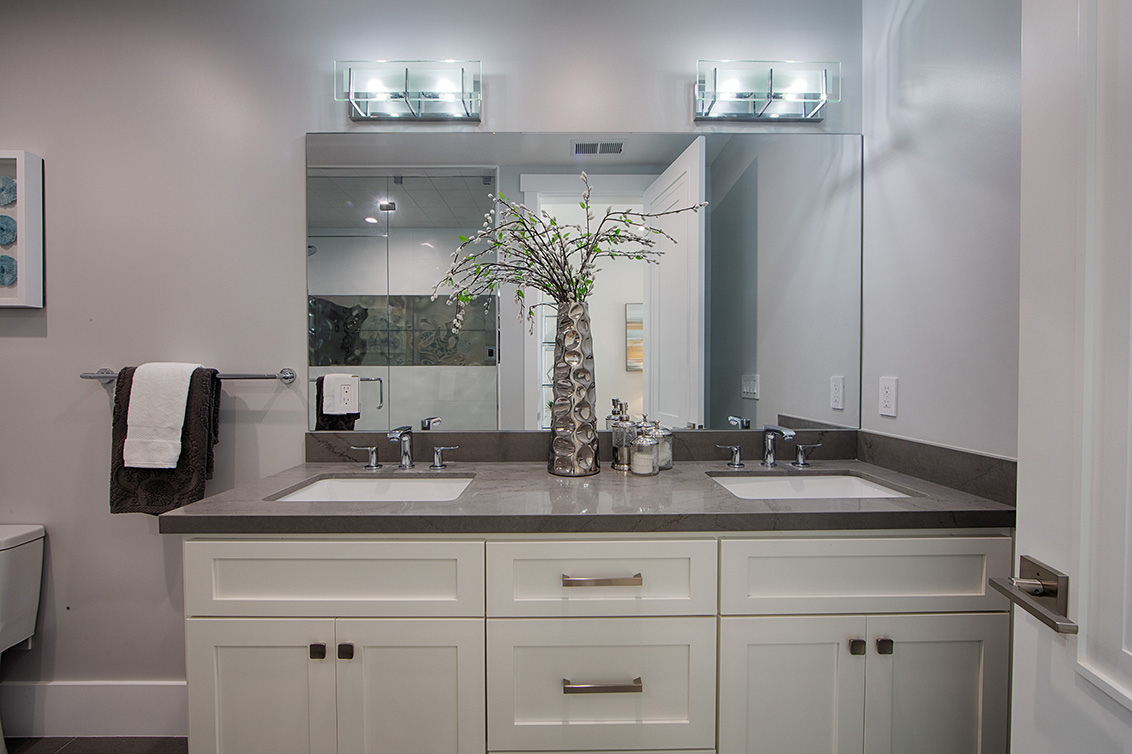 Downstairs Bath 2 (A) picture - 686 Spargur Dr, Los Altos 94022