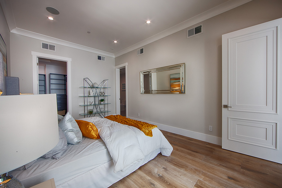 Downstairs Bedroom (D) picture - 686 Spargur Dr, Los Altos 94022