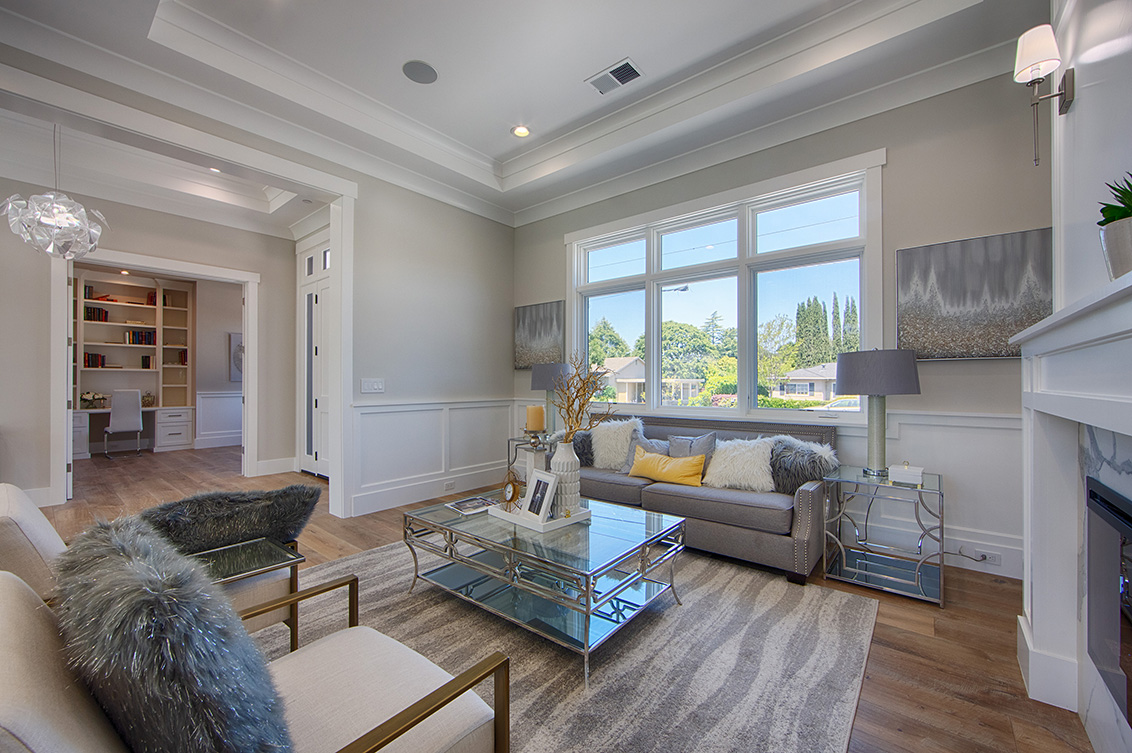 Living Room (B) picture - 686 Spargur Dr, Los Altos 94022