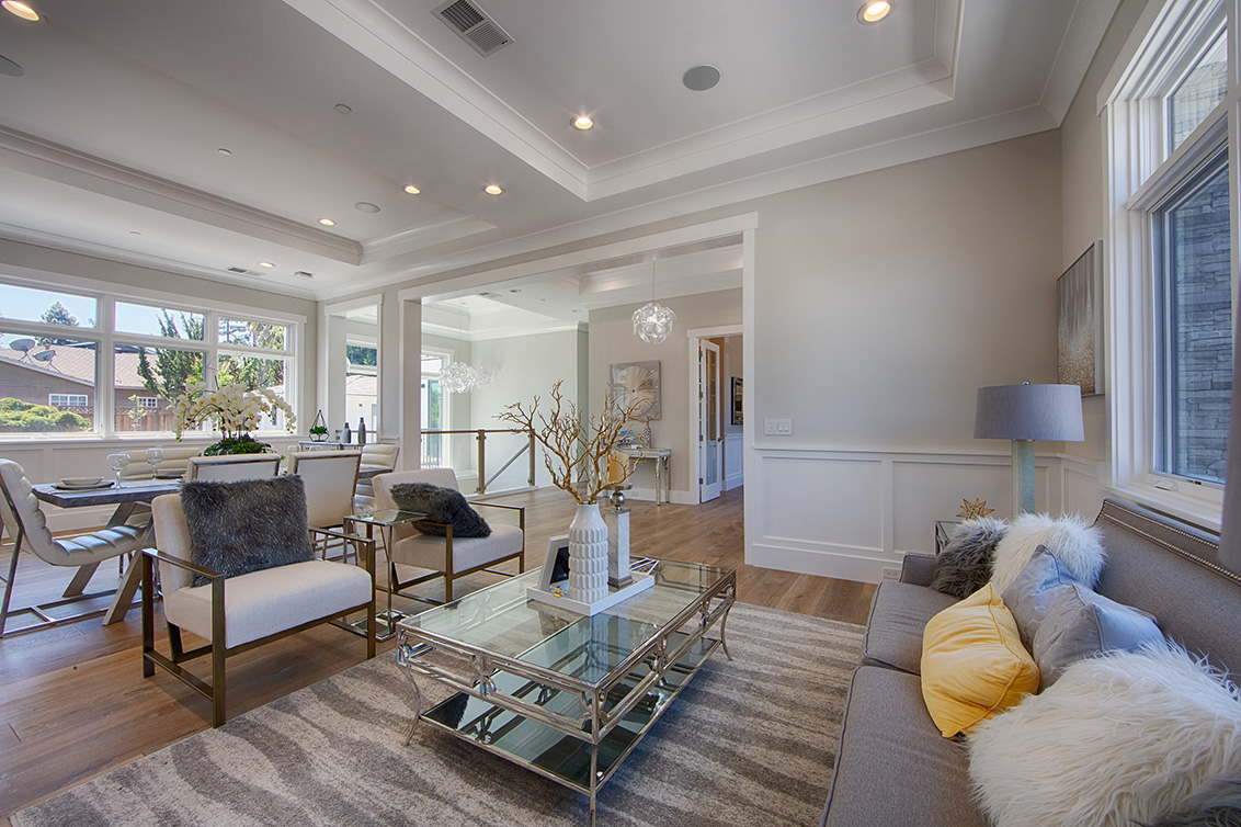 Living Room (C) picture - 686 Spargur Dr, Los Altos 94022