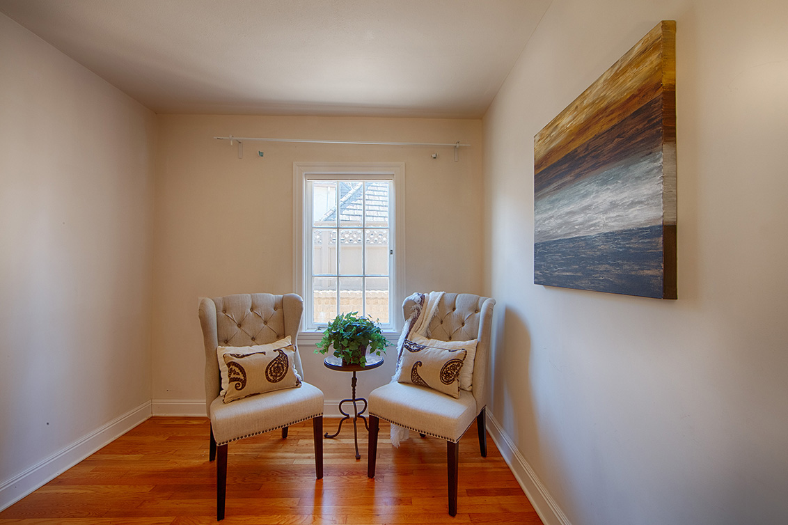 Reading Alcove (A) picture - 1130 University Ave, Palo Alto 94301