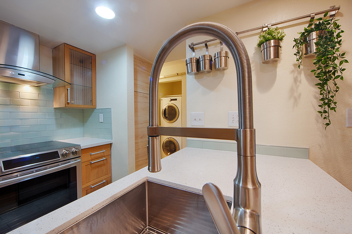 Kitchen (F) Picture - 10584 White Fir Ct, Cupertino 95014 Kitchen (F) picture - 10584 White Fir Ct, Cupertino 95014