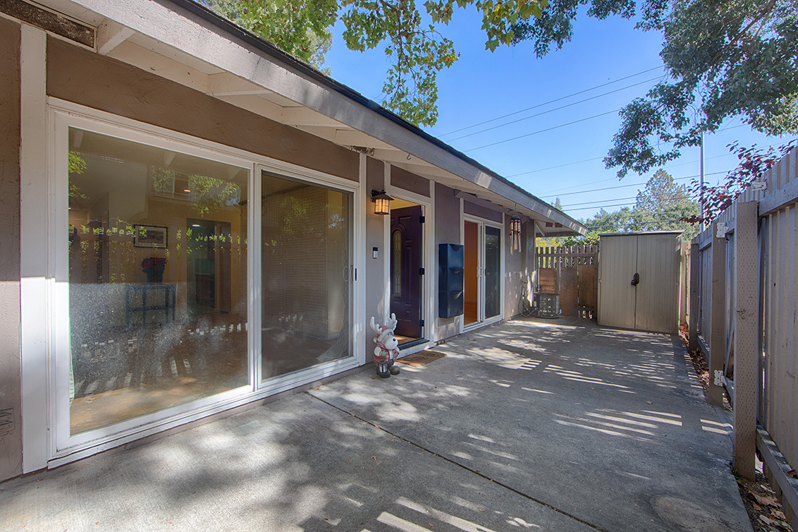 Patio (B) Picture - 10584 White Fir Ct, Cupertino 95014 Patio (B) picture - 10584 White Fir Ct, Cupertino 95014