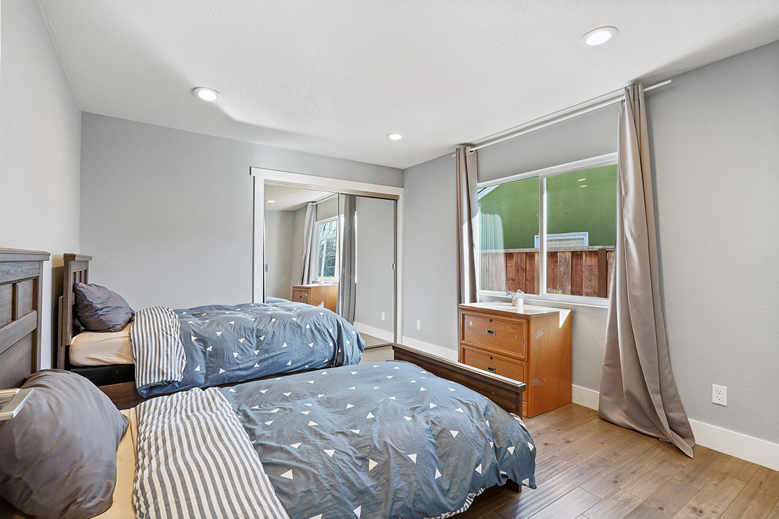Bedroom 1 (A) picture - 1342 Forrestal Ave, San Jose 95110