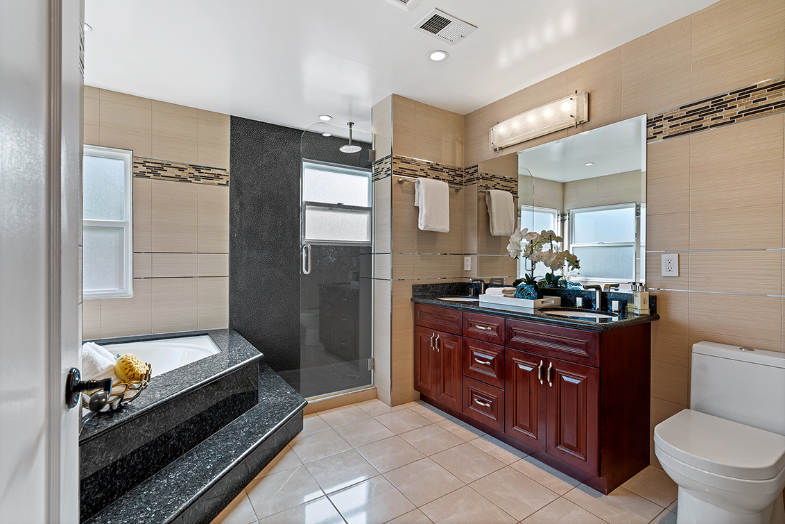 Master Bath (A) Picture - 4001 Hacienda St, San Mateo 94403 Master Bath (A) picture - 4001 Hacienda St, San Mateo 94403