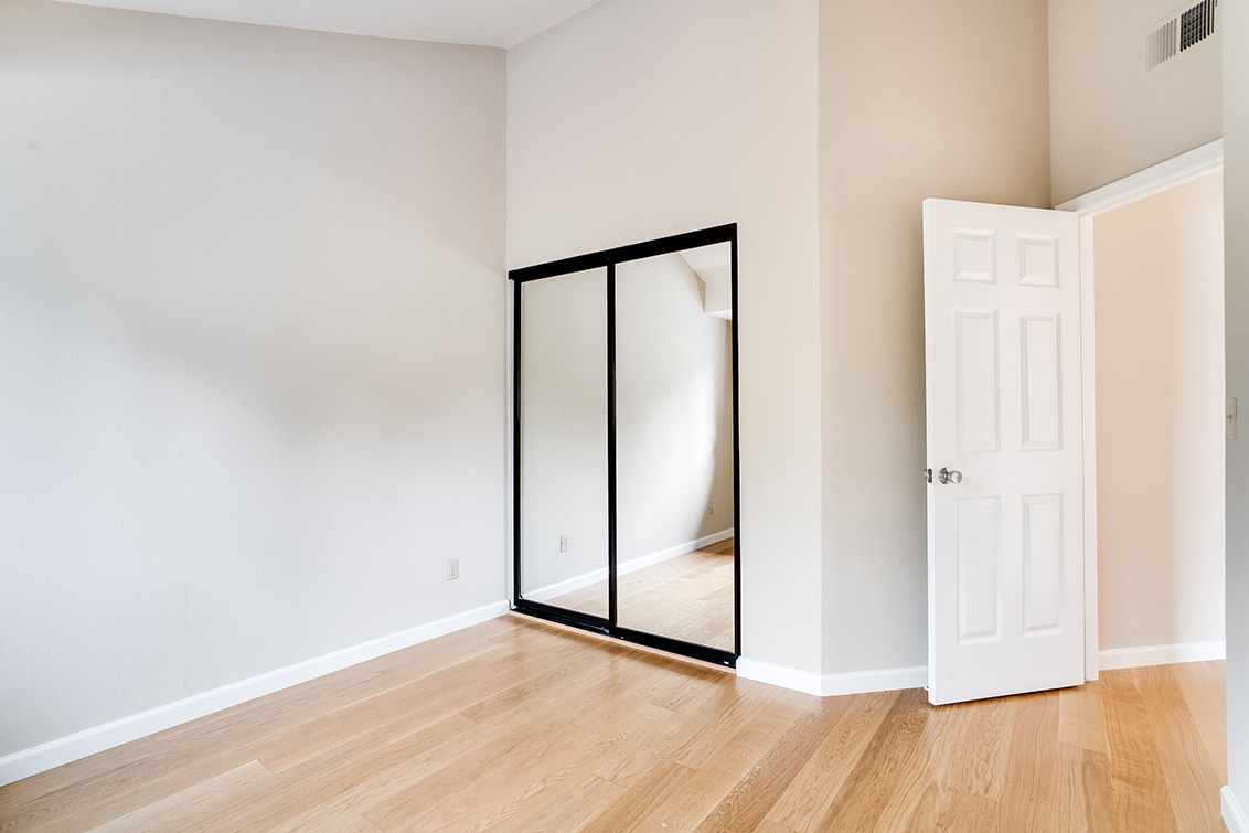 Bedroom 3 (D) picture - 452 Mountain Laurel Ct, Mountain View 94043