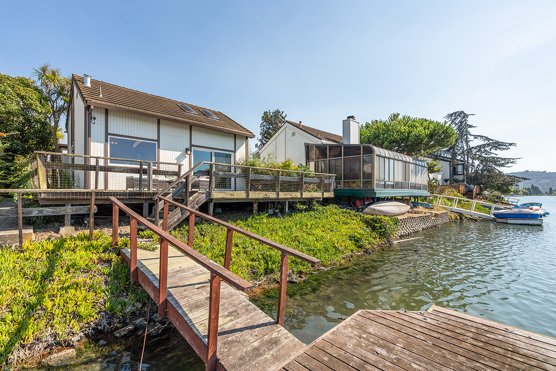 Dock (A) picture - 365 Quay Ln, Redwood Shores 94065