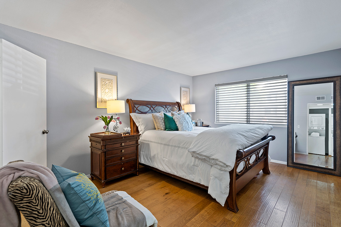 Bedroom 1 (A) picture - 765 San Antonio Rd 85, Palo Alto 94303