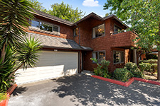 2572 Village Dr, Union City