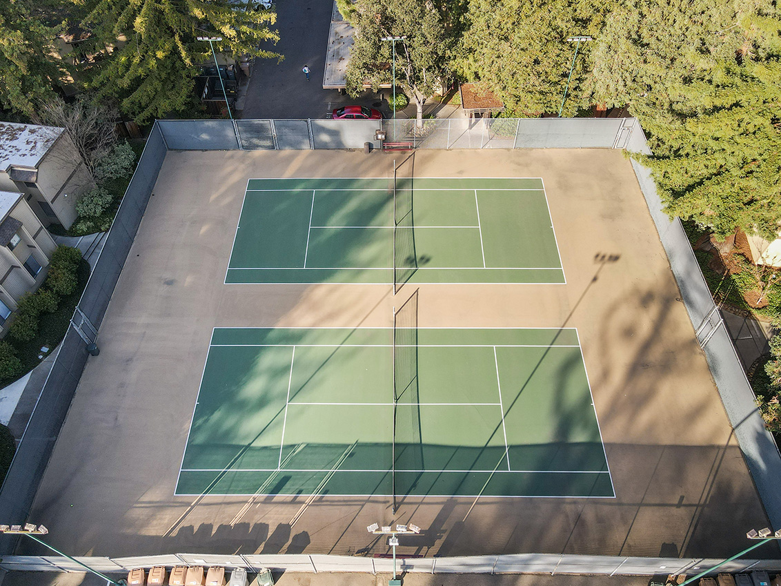 Aerial Courts  picture - 505 Cypress Point Dr 45, Mountain View 94043