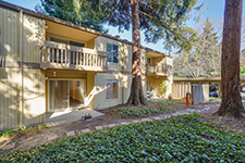 505 Cypress Point Dr, Mountain View