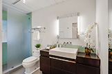 642 Wildwood Ln, Palo Alto 94303 - Master Bath (A)