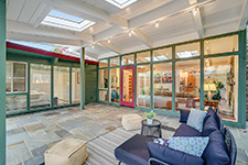 642 Wildwood Ln, Palo Alto