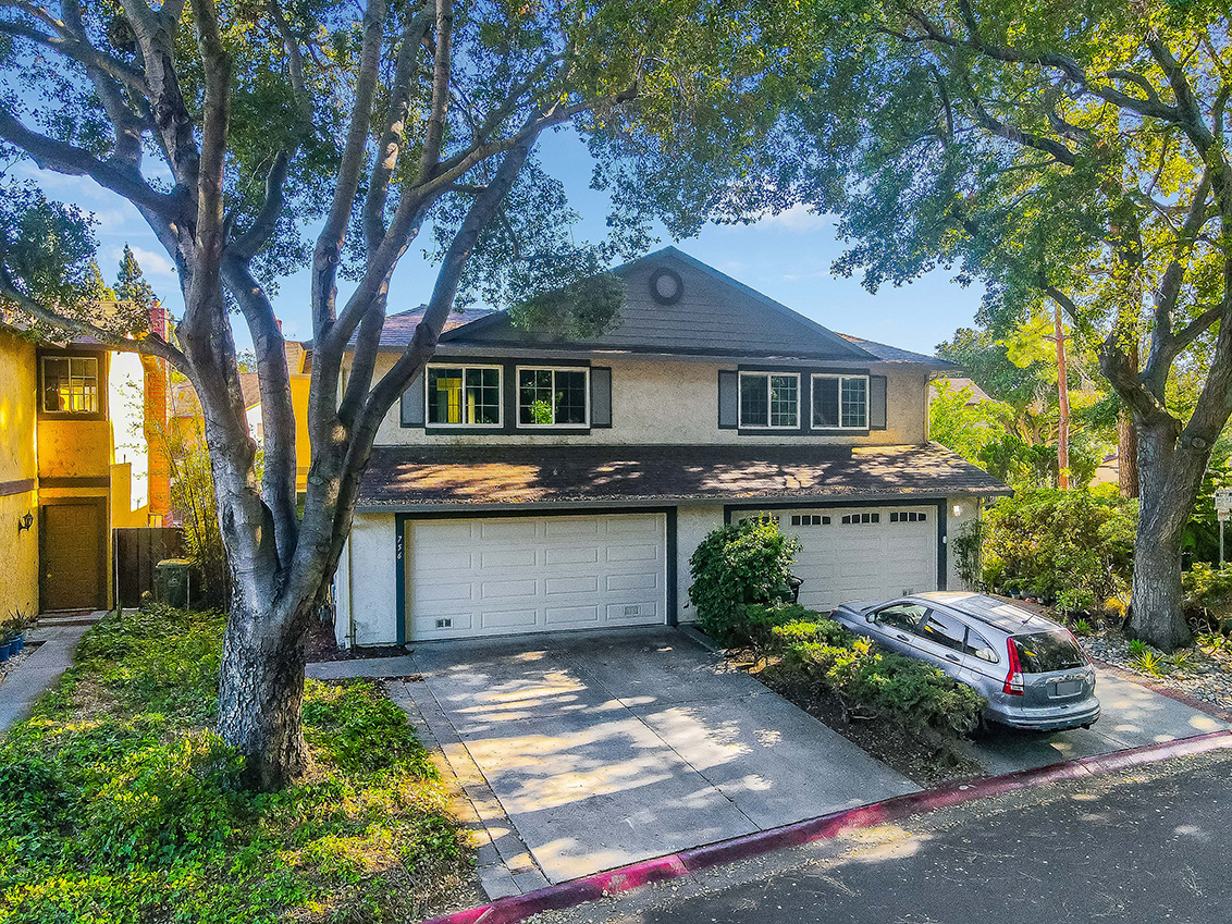 Aerial (B) Picture - 756 Creekland Cir, San Jose 95133 Aerial (B) picture - 756 Creekland Cir, San Jose 95133