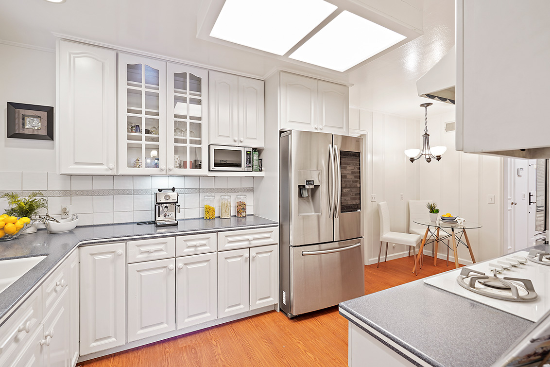 Kitchen (B) Picture - 1260 University Ave, Palo Alto 94301 Kitchen (B) picture - 1260 University Ave, Palo Alto 94301
