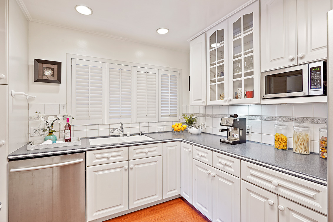 Kitchen (D) Picture - 1260 University Ave, Palo Alto 94301 Kitchen (D) picture - 1260 University Ave, Palo Alto 94301