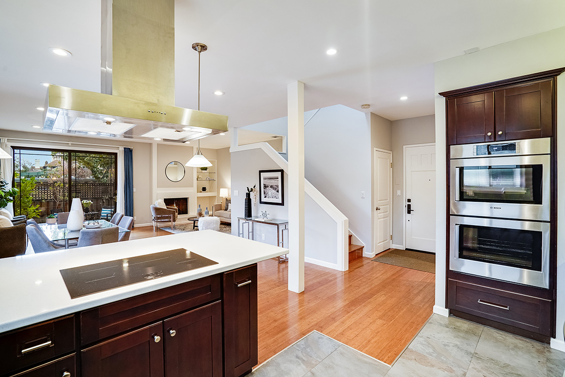 Kitchen (D) picture - 678 Webster St, Palo Alto 94301
