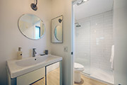 610 Gilbert Ave #14, Menlo Park 94025 - Primary Bath (A)