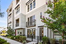 1711 Hazelnut Ln, Milpitas