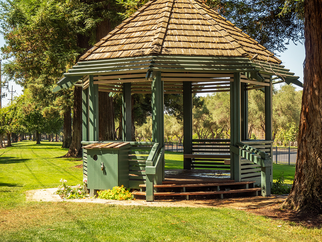Lincoln Park - Los Altos, CA