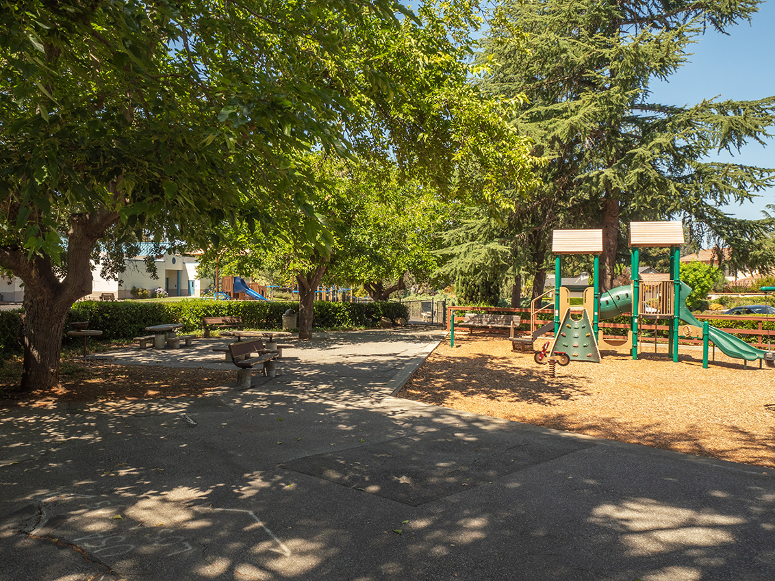 Montclaire Park - Los Altos, CA