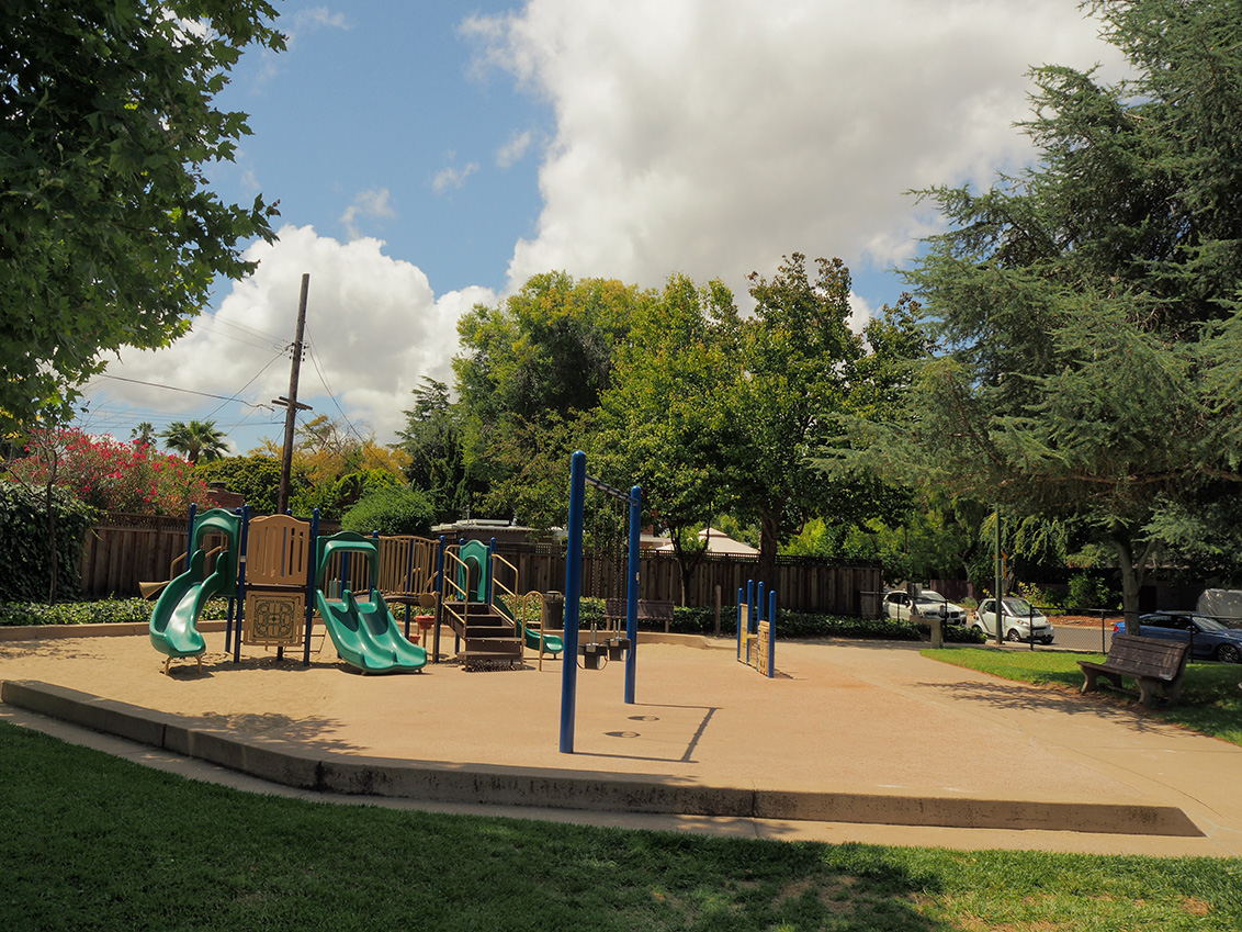 Thaddeus Park - Mountain View, CA